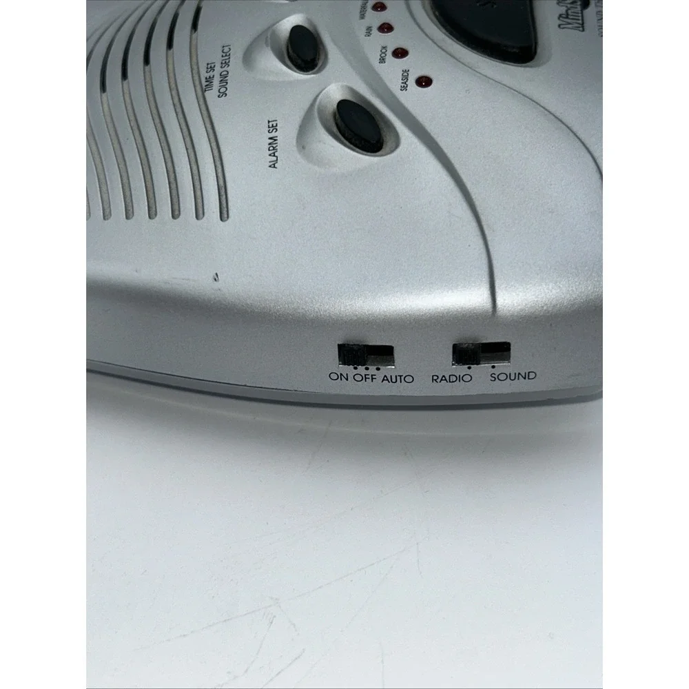 MindScapes Sound Therapy 10 Sound AM/FM Alarm Clock Radio Model 802916 Soothing